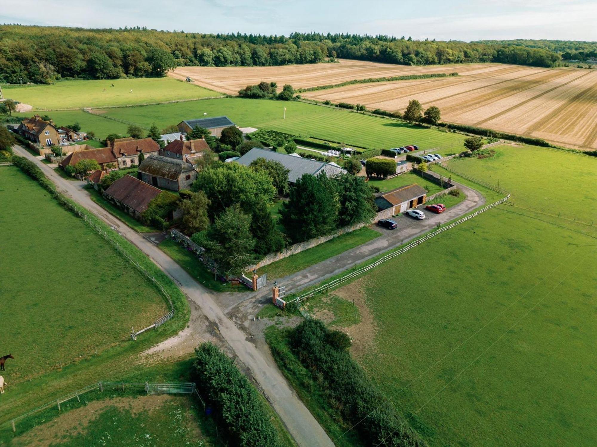 Old Selden Farm B&B Clapham  Eksteriør bilde