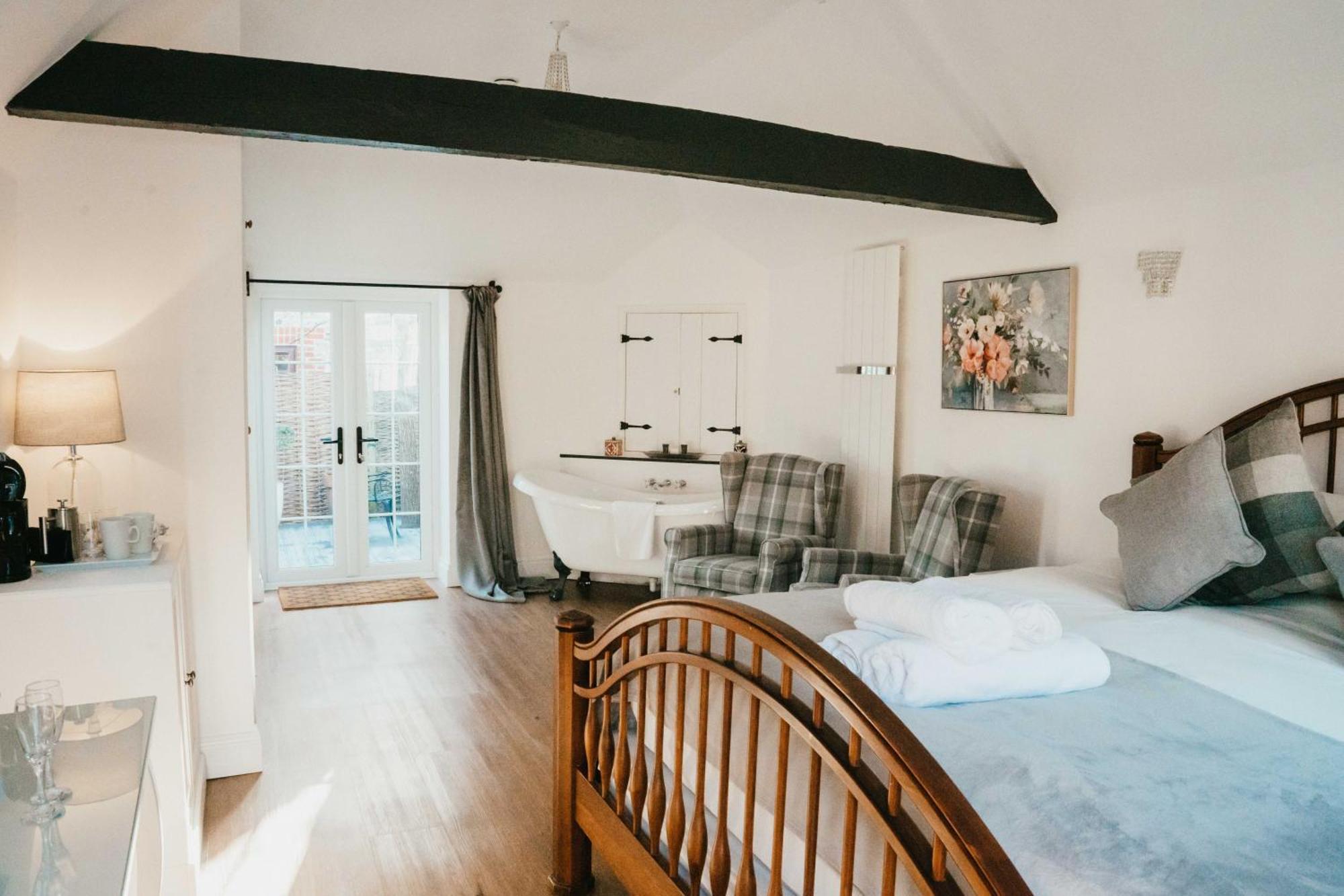 Old Selden Farm B&B Clapham  Eksteriør bilde