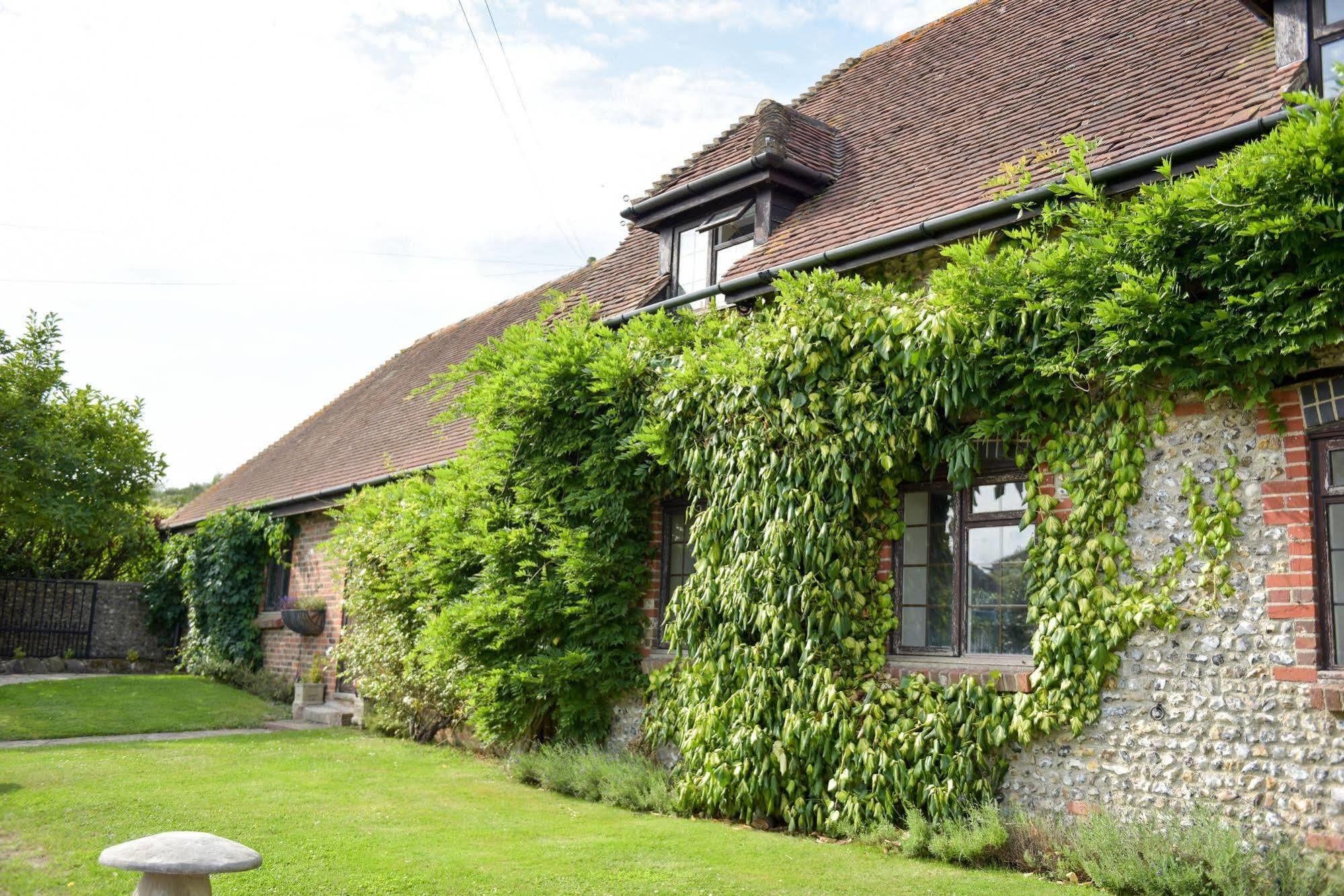 Old Selden Farm B&B Clapham  Eksteriør bilde
